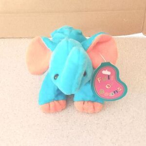 🩷Avon Full O' Beans stuffed elephant